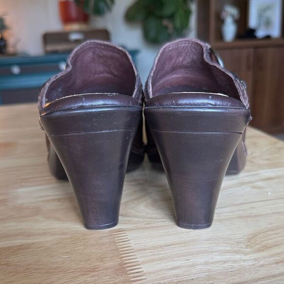 Nurture by Lamaze Brown Leather Mules - “Wyona” - Women’s Size 9.5 - Picture 4 of 8